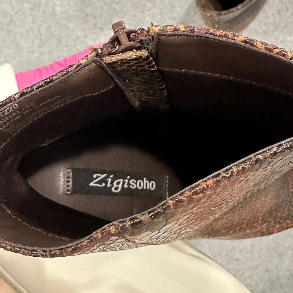 Zigi Soho Faux Snake Skin ankle boots - Picture 8 of 8